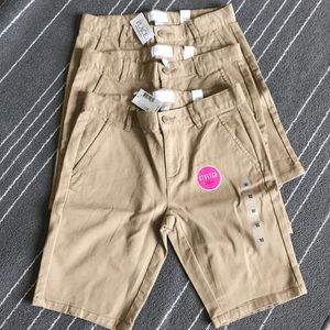 The Children's Place Bottoms - 3 NWT khaki Bermuda shorts uniforms The Children's Place Bottoms - 3 NWT khaki Bermuda shorts uniforms